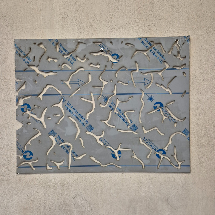 A044/28 Nerez 2mm jednostranne brúsená 920 x 720mm