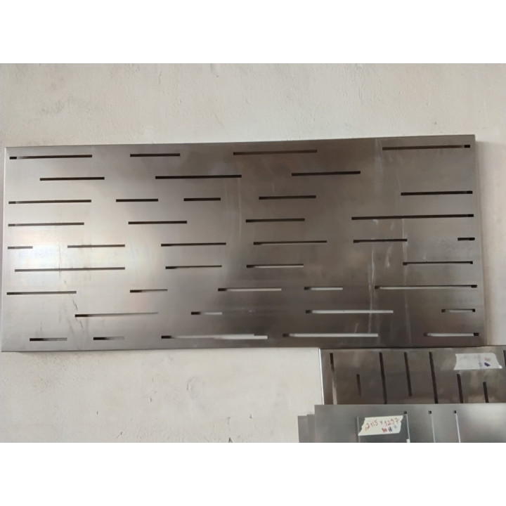 C009/49 Ocel 2mm 1600x700mm