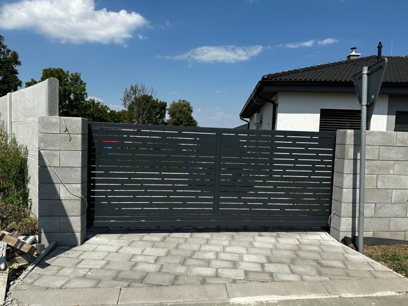 Galéria realizácií – Dizajnový plech Vzor C009
