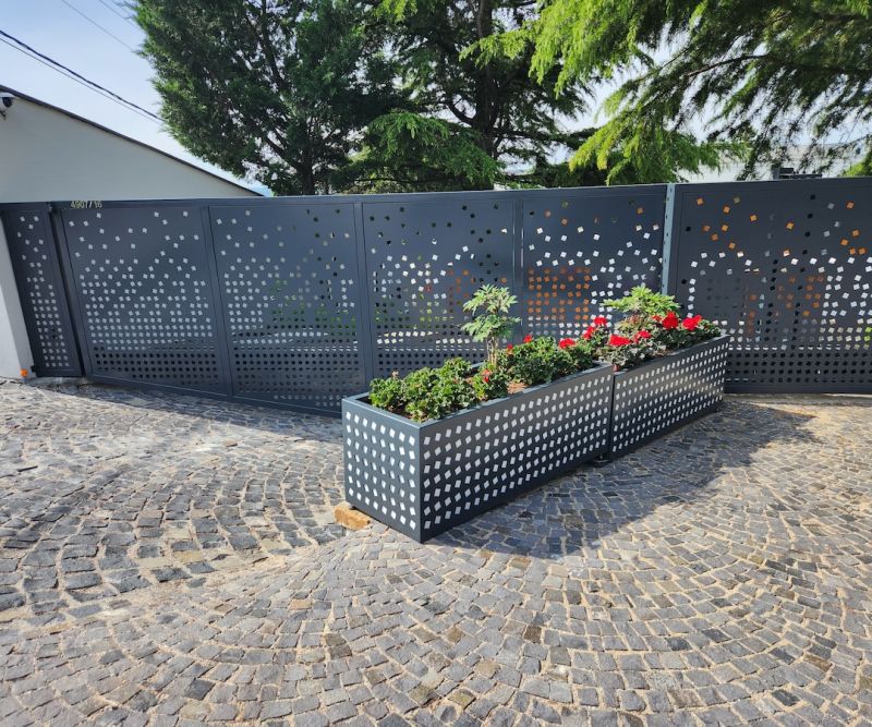 Galéria realizácií – Dizajnový plech Vzor S008