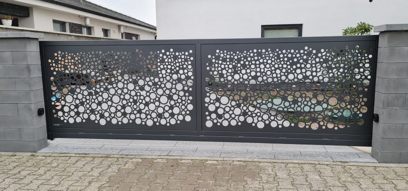 Galéria realizácií – Dizajnový plech Vzor K007
