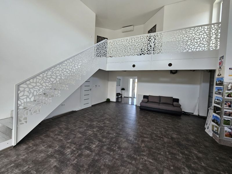 Galéria realizácií – Dizajnový plech Vzor A042
