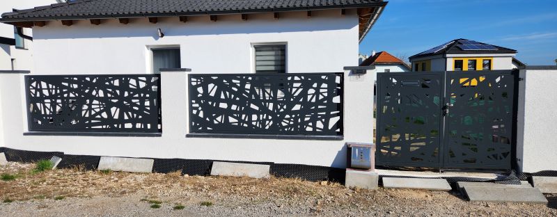 Galéria realizácií – Dizajnový plech Vzor C006